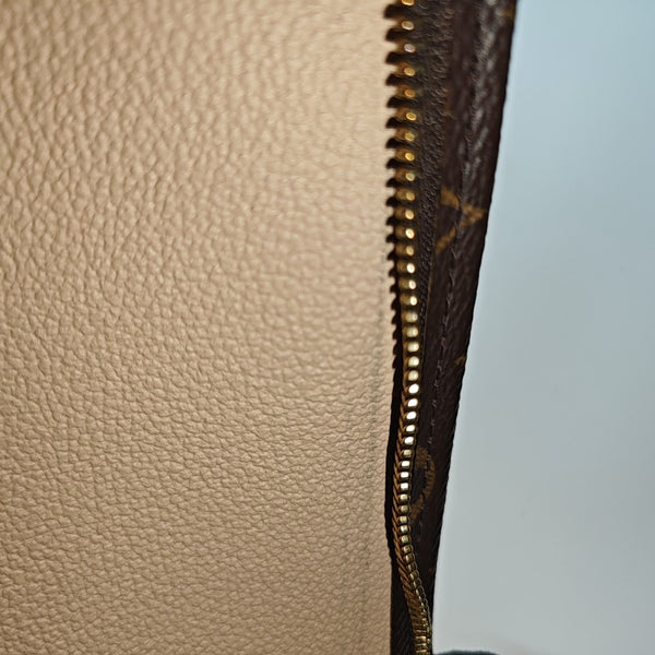 TOILET POCKET 26 Monogram Coated Canvas Brown