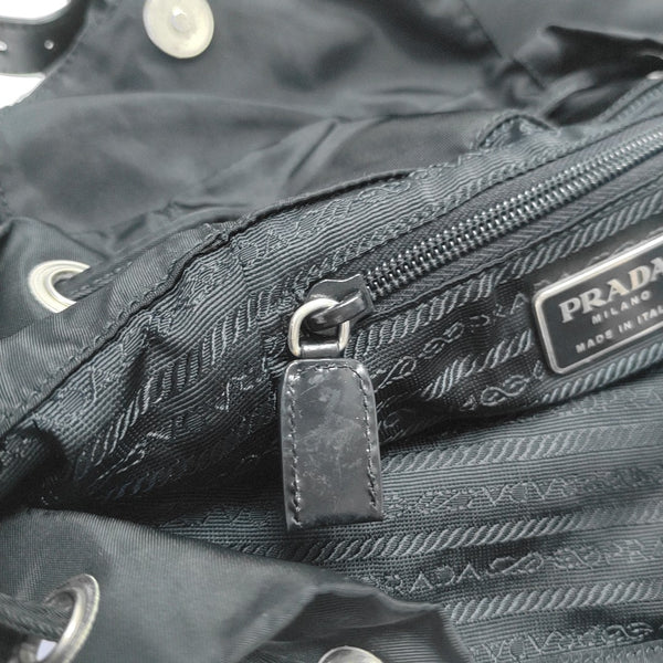 Vela Small Nylon Black
