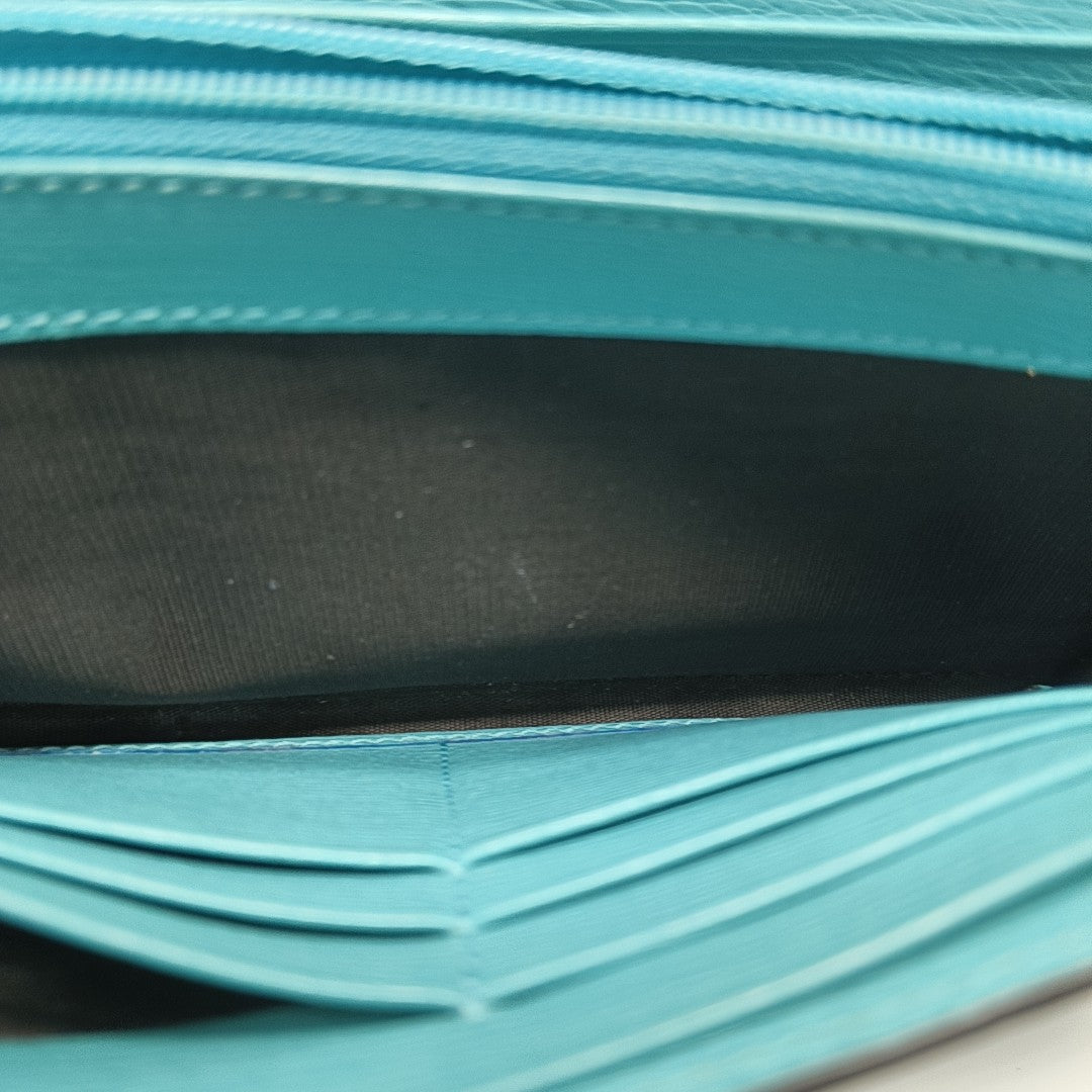 Bright Bit Calfskin Blue Wallet