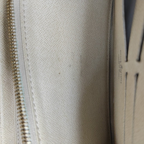 ZIPPY Damier Azur Coated Canvas White Wallet