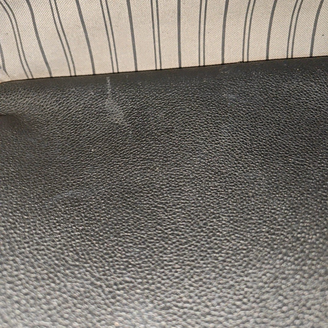 MONTAIGNE MM Monogram Calfskin Black