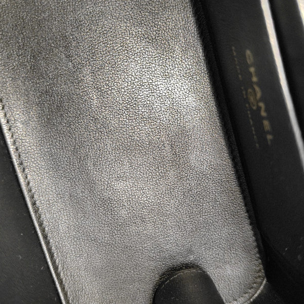 Quilted Lambskin Shoulder Bag Black