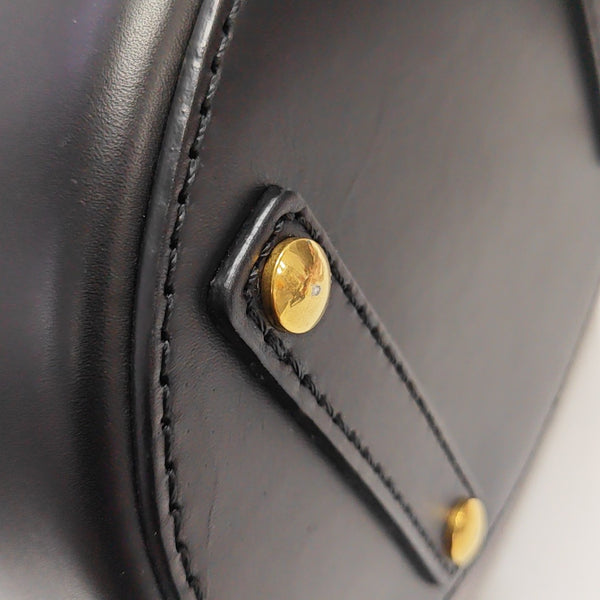 The Bucket Calfskin Black