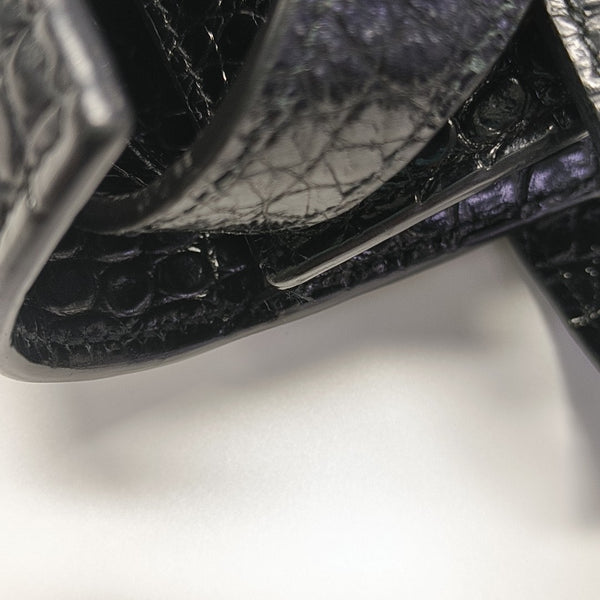 MANHATTAN Medium Calfskin Black