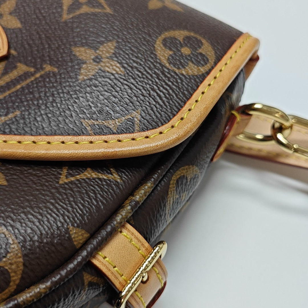 SAUMUR BB Monogram Coated Canvas Brown