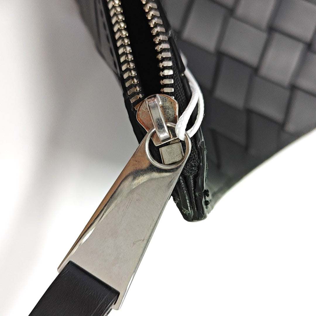 The Pouch Mini Leather Black