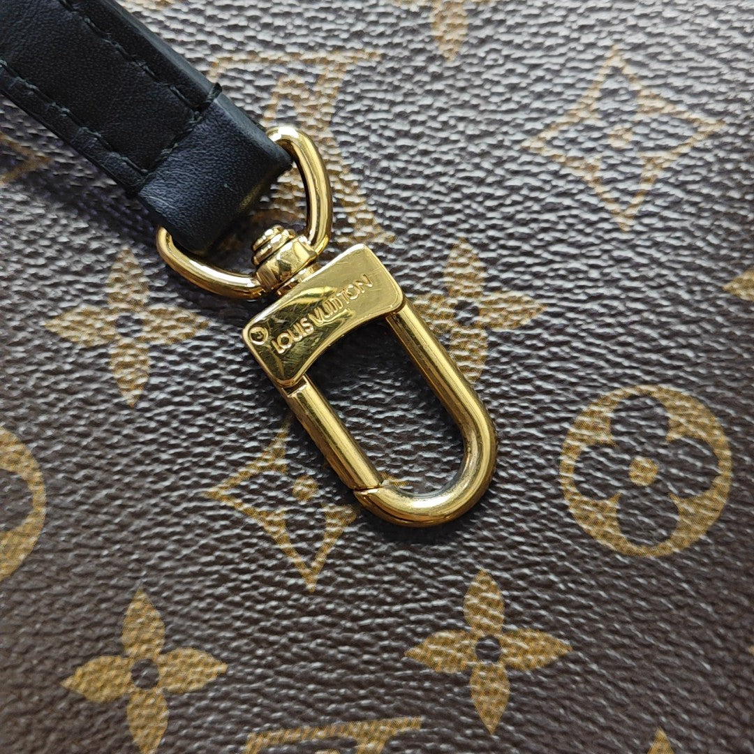 NÉONOÉ MM Monogram Coated Canvas Brown
