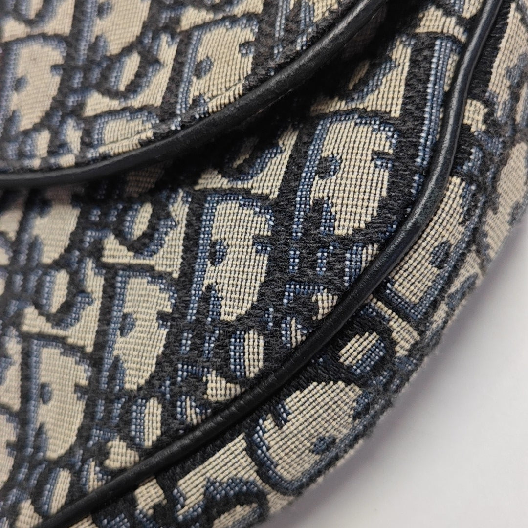 Saddle Medium Oblique Canvas Beige