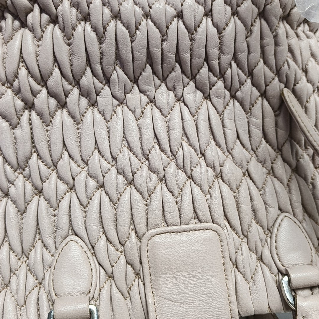 Miu Coffer Quilted Lambskin Pink