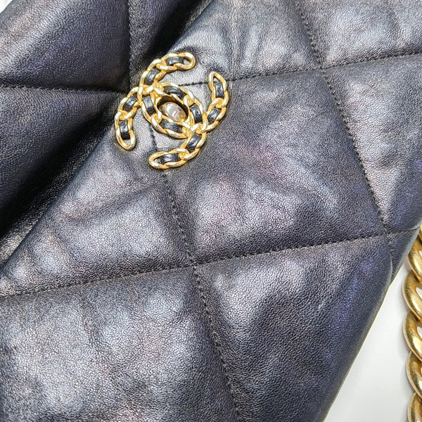 CHANEL 19 Large Quilted Lambskin Black