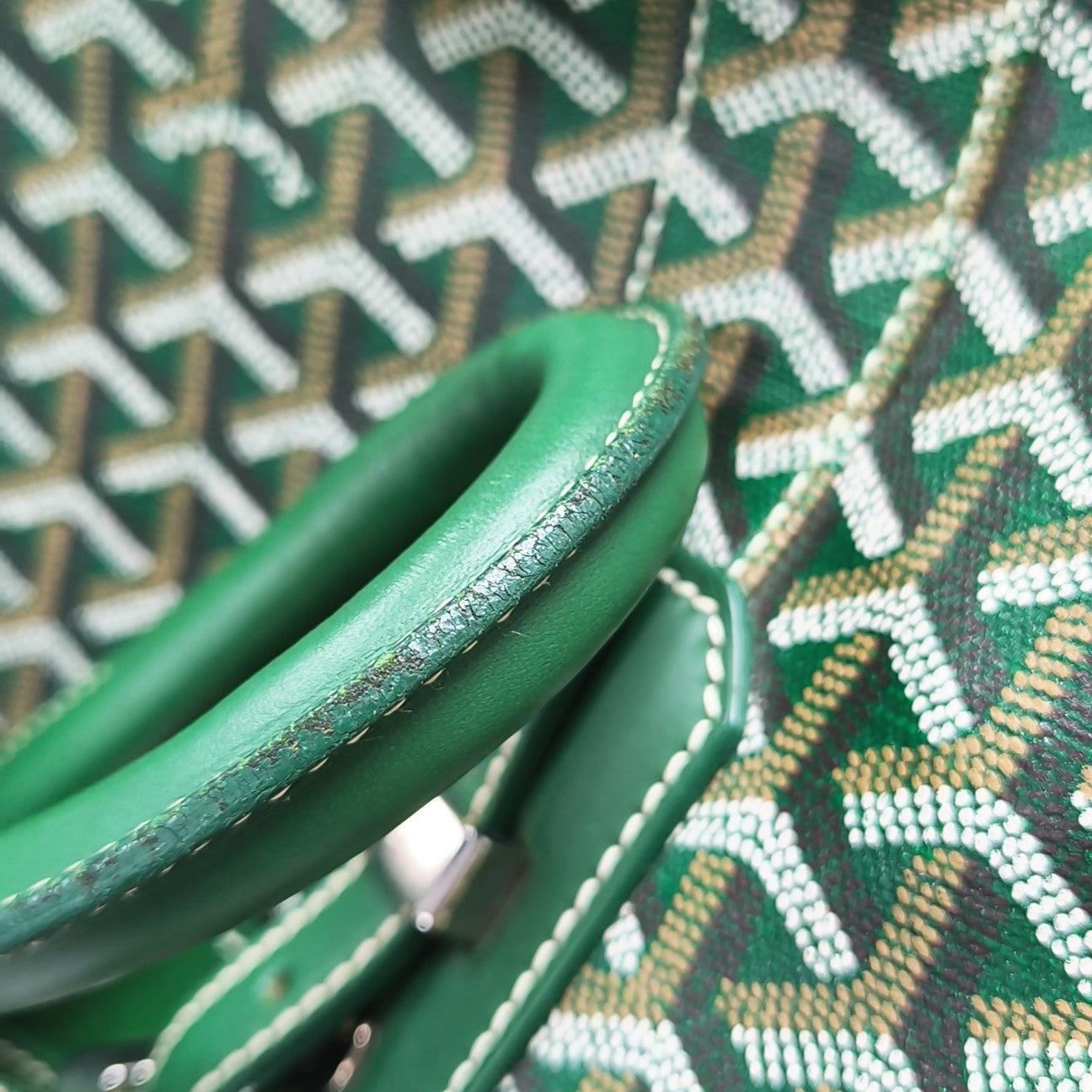Bowling Coated Canvas Green