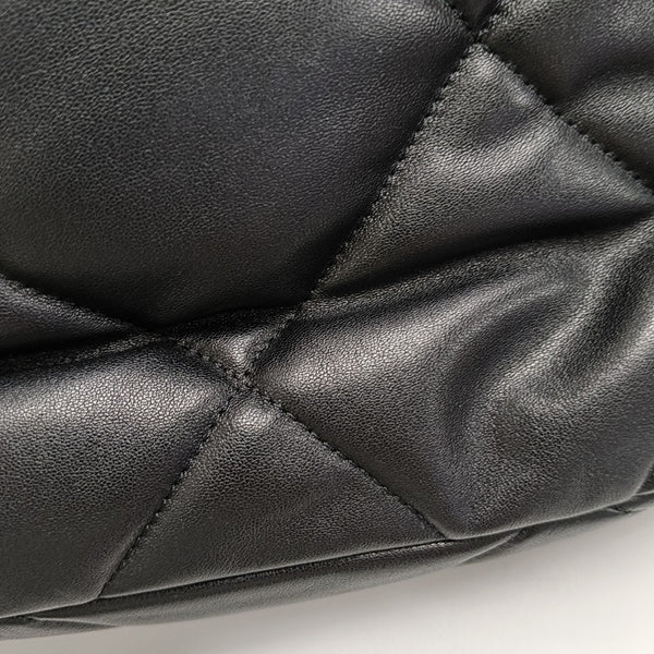 CHANEL 19 Large Quilted Lambskin Black