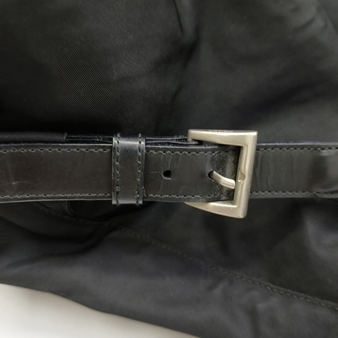 Re-Nylon Medium Nylon Black
