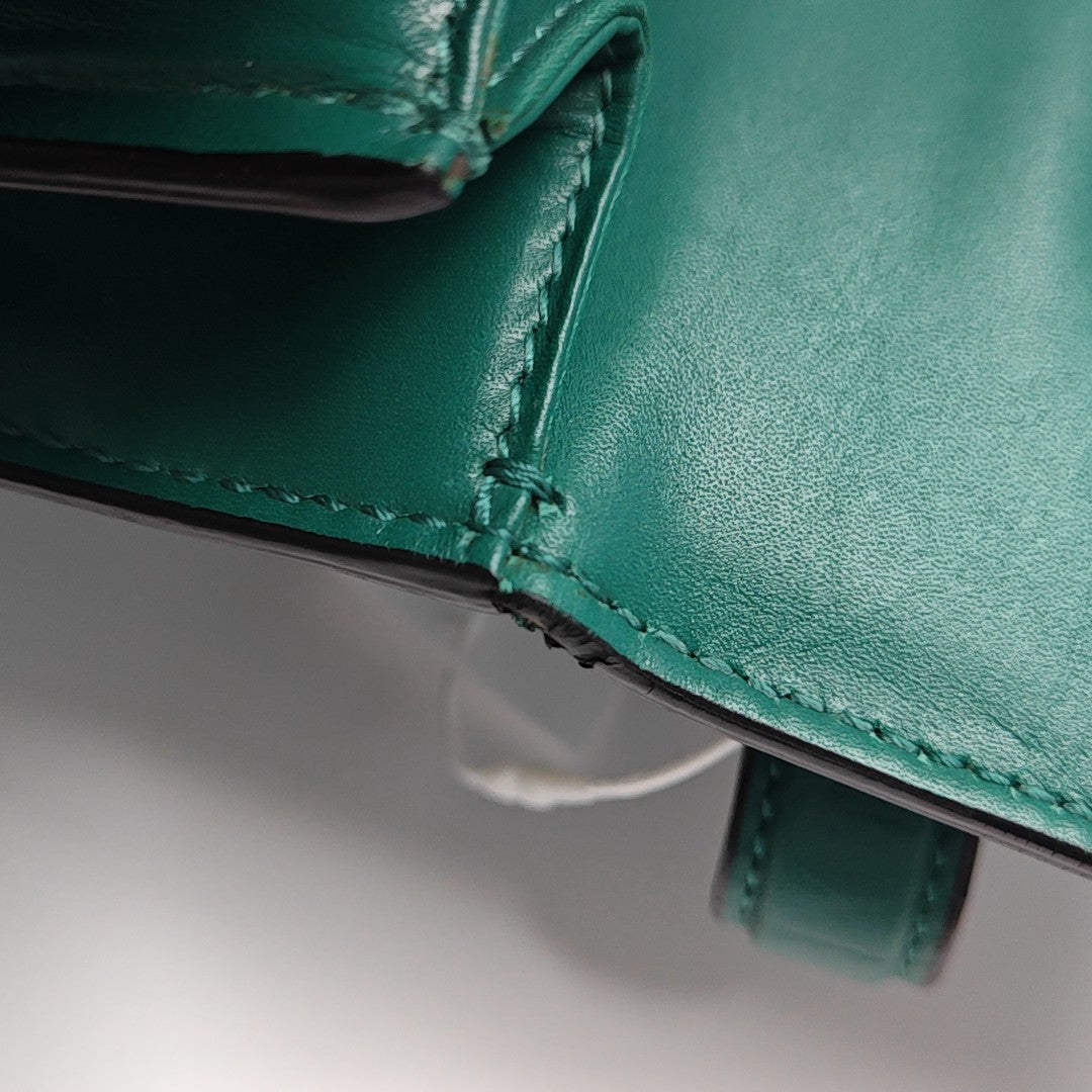 SERPENTI FOREVER Medium Calfskin Green