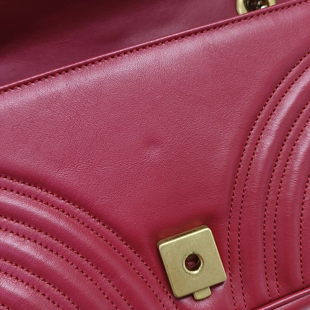 GG Marmont Medium Quilted Calfskin Red