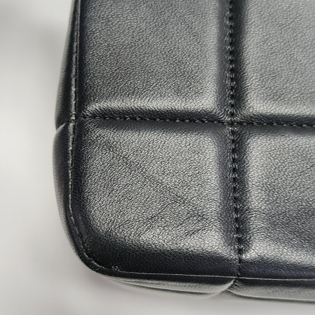 CLASSIC FLAP Mini Quilted Lambskin Black