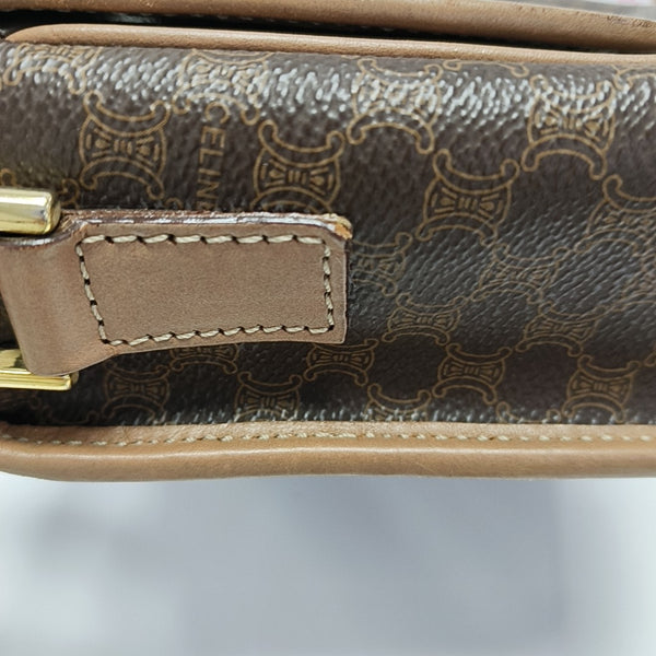 Coated Canvas Brown