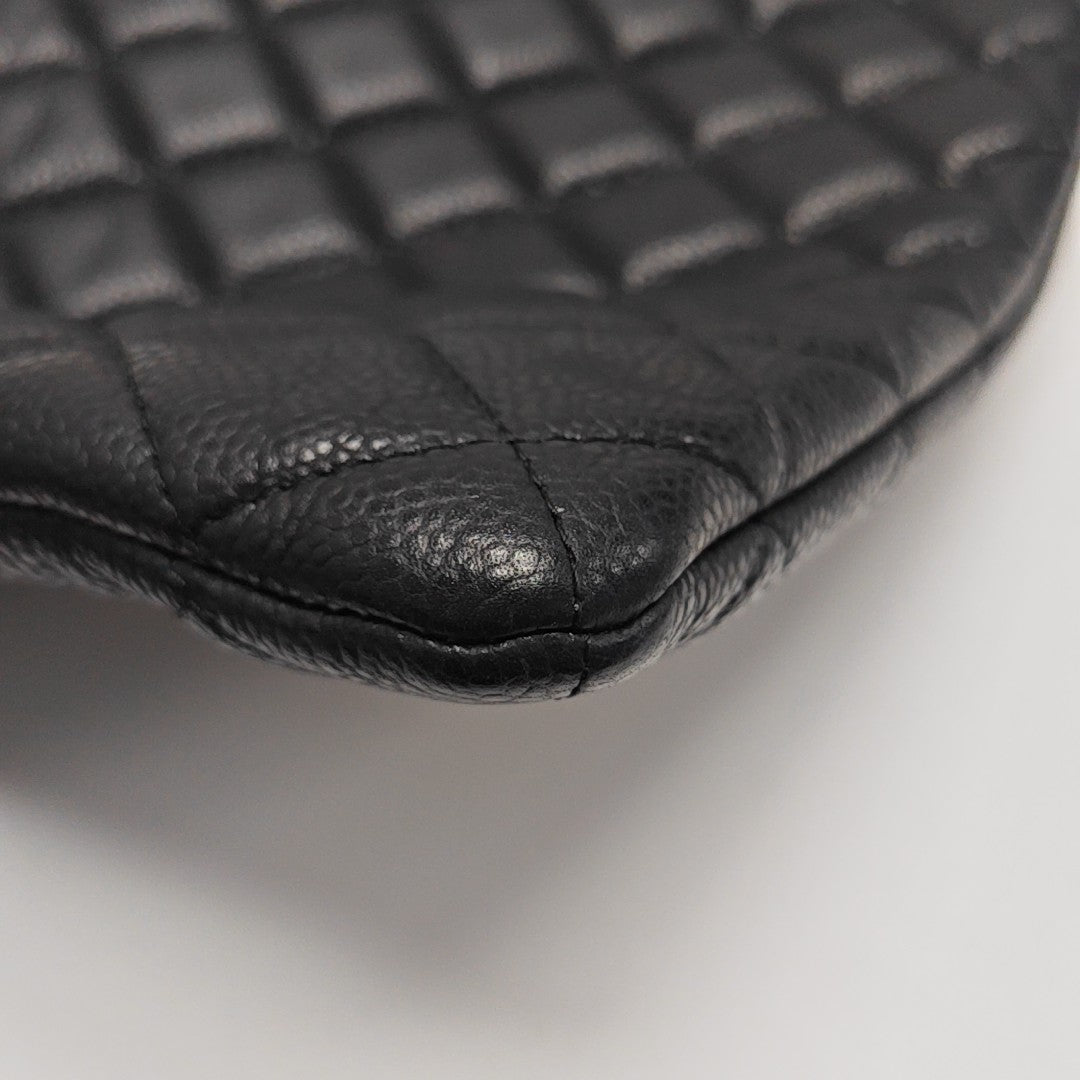 Quilted Grained Calfskin Clutch Black