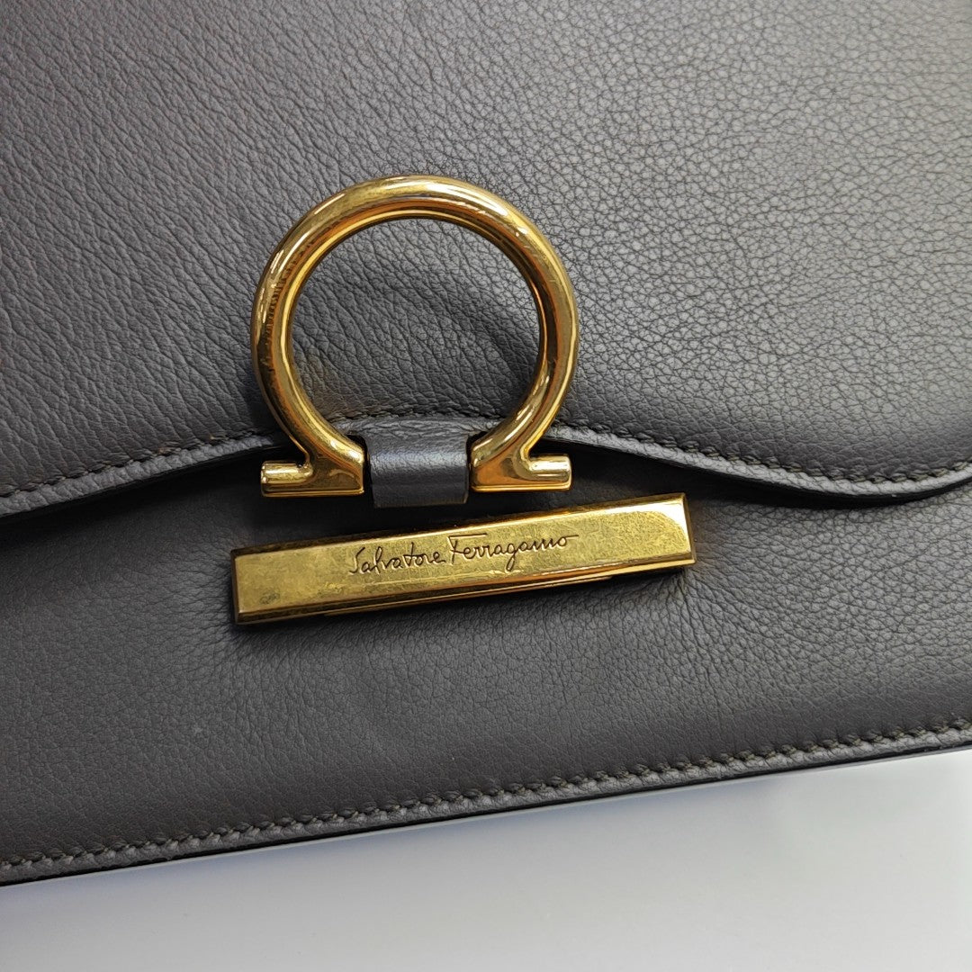 Gancini Calfskin Gray