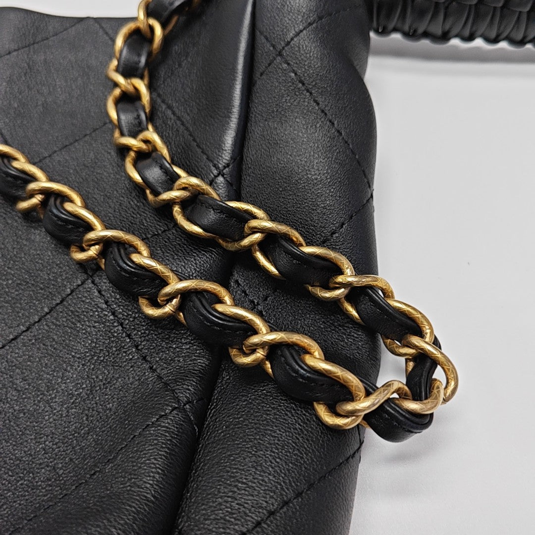 Quilted Calfskin Black