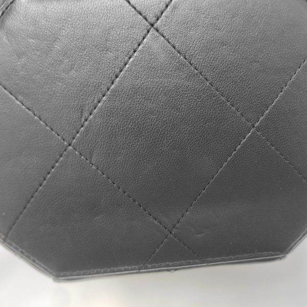 VANITY CASE Small Quilted Lambskin Black