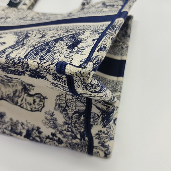 Book Tote Medium Canvas Blue