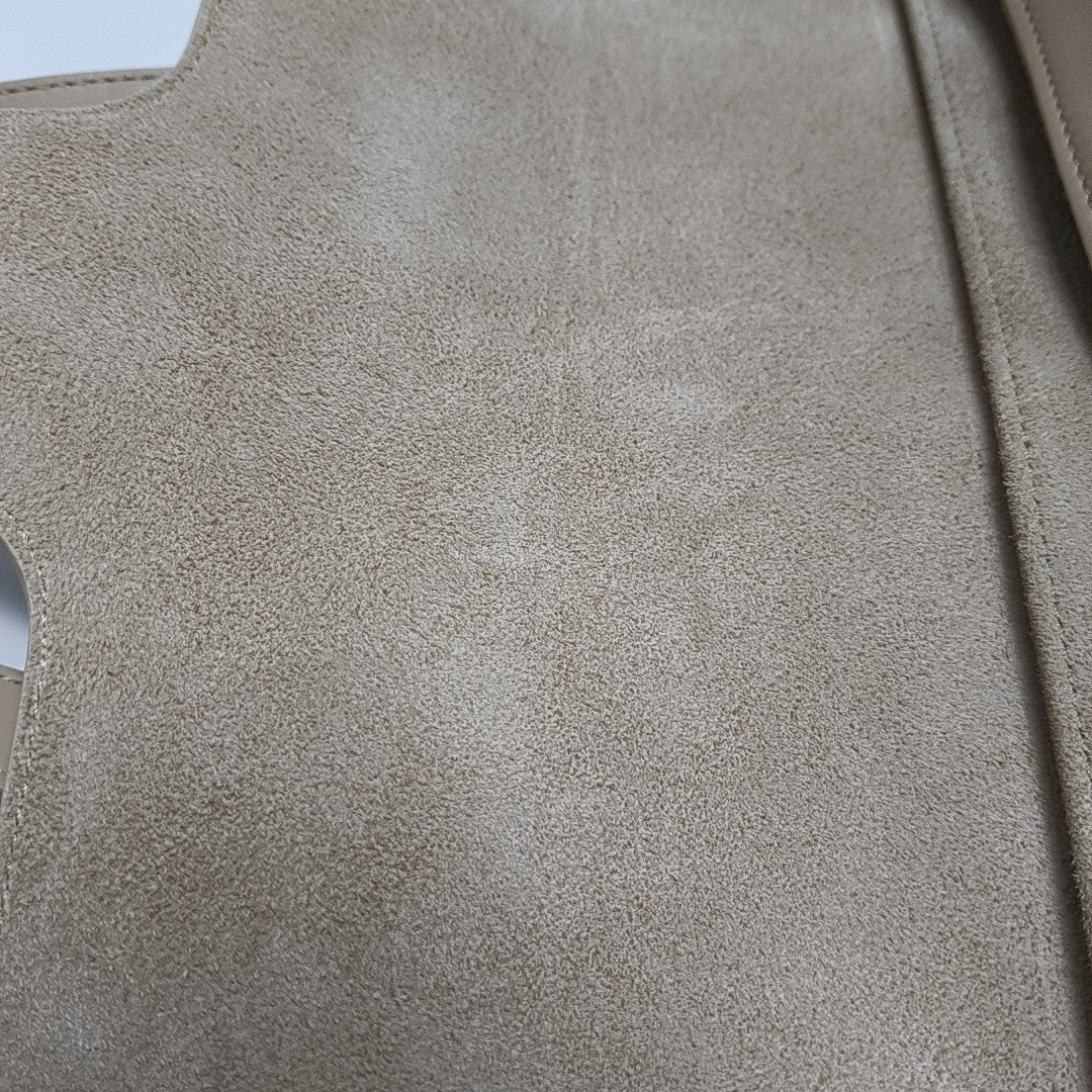 16 Large Calfskin Beige