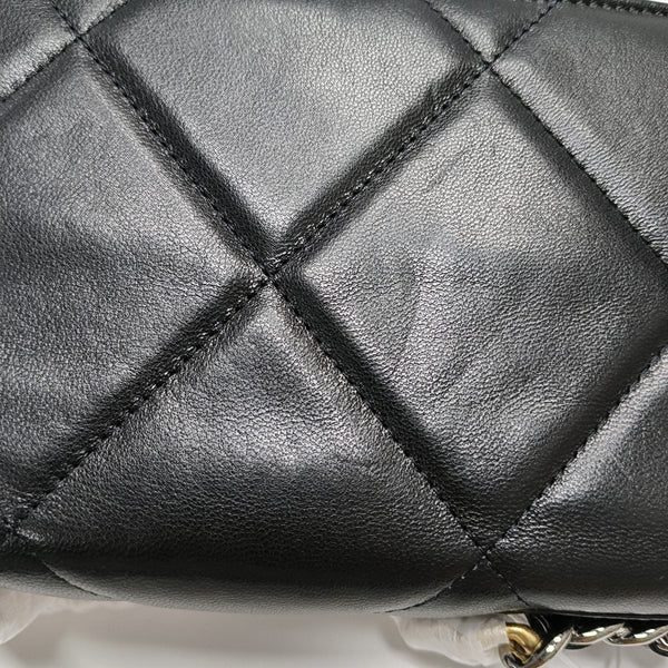 CHANEL 19 WOC Quilted Lambskin Black