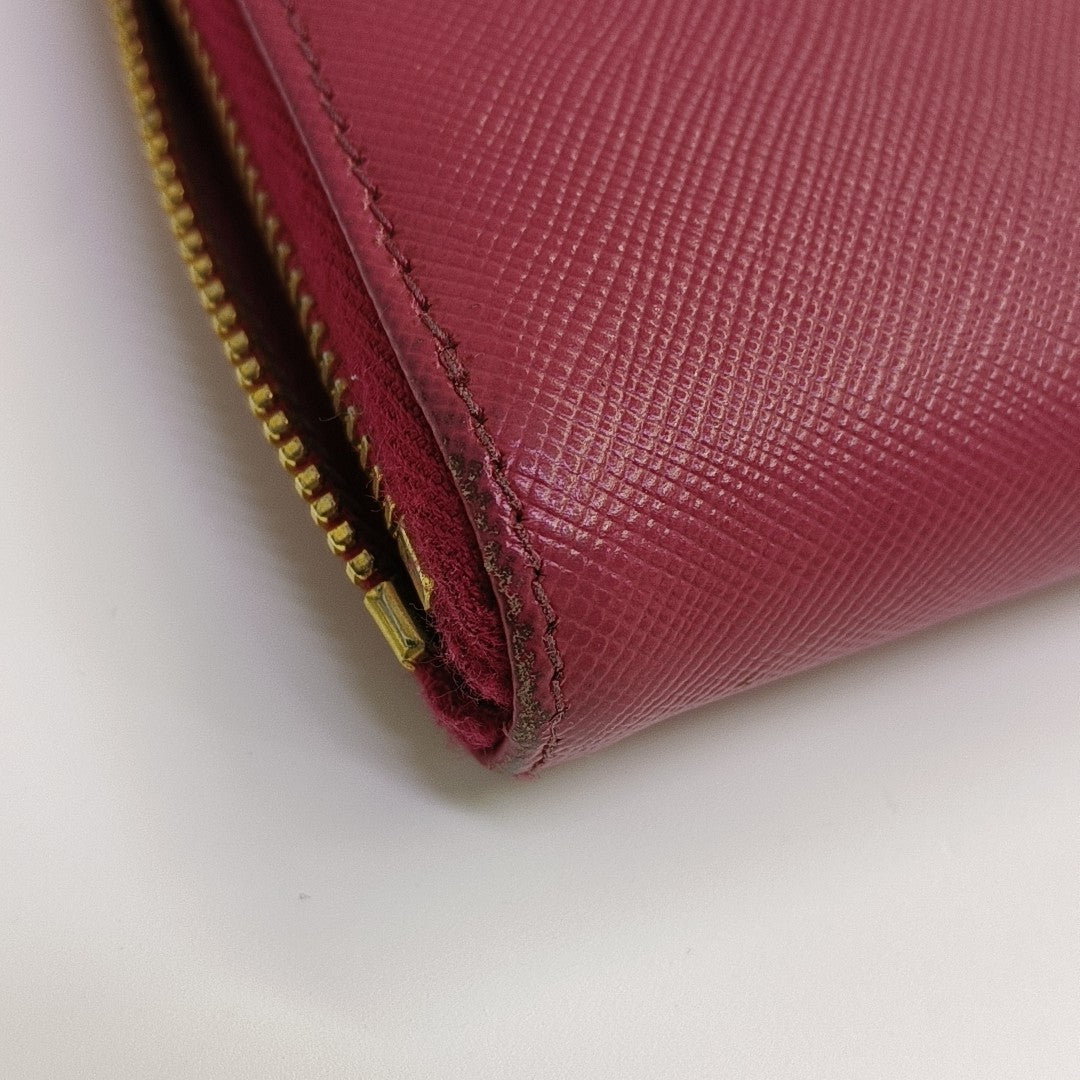 Zippy Wallet Saffiano Calfskin Red Wallet