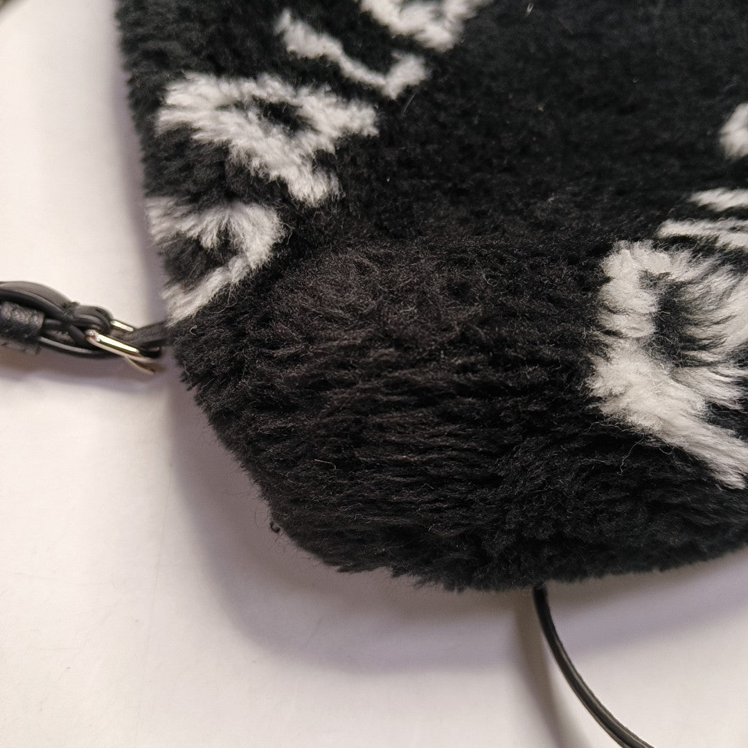 Everyday Fur Black