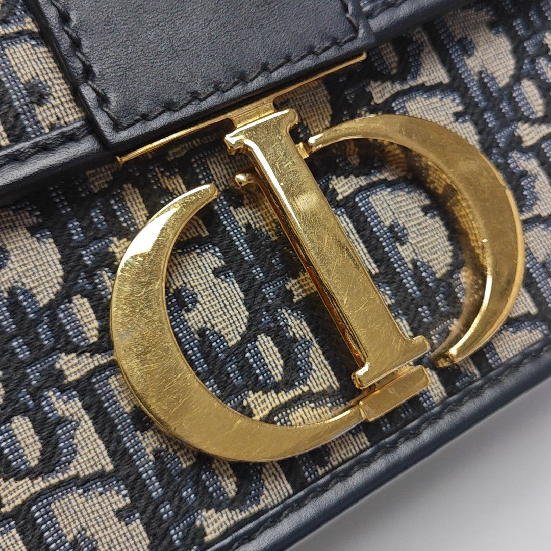 30 Montaigne Oblique Canvas Blue