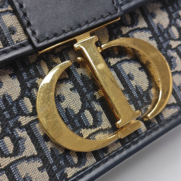 30 Montaigne Oblique Canvas Blue
