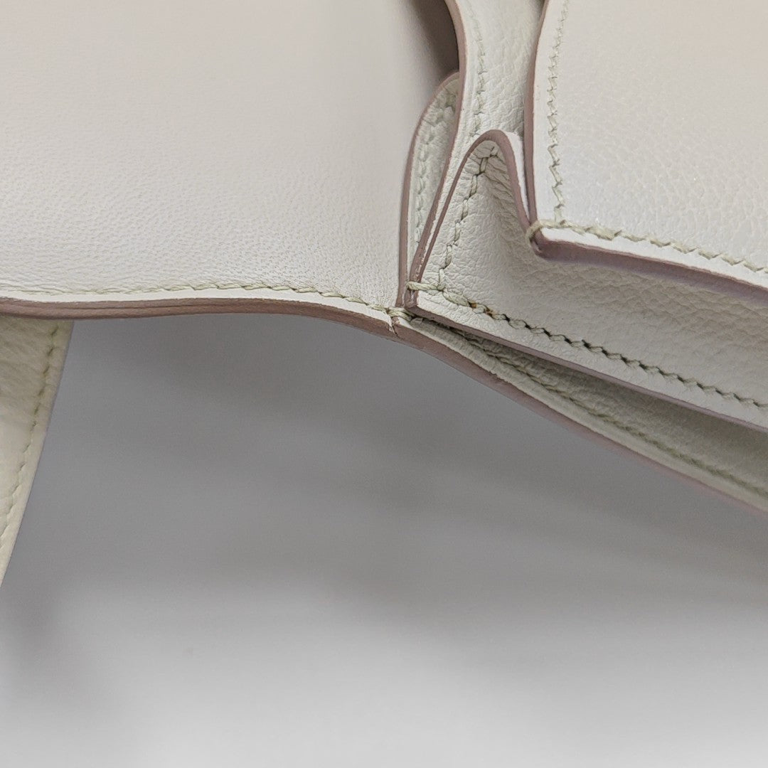 Constance 23 Evercolor White