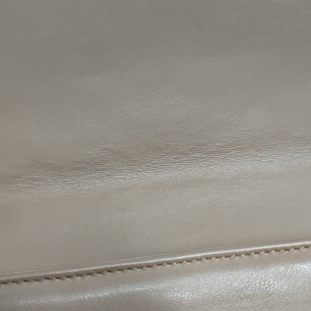 GG Marmont Medium Quilted Calfskin Beige