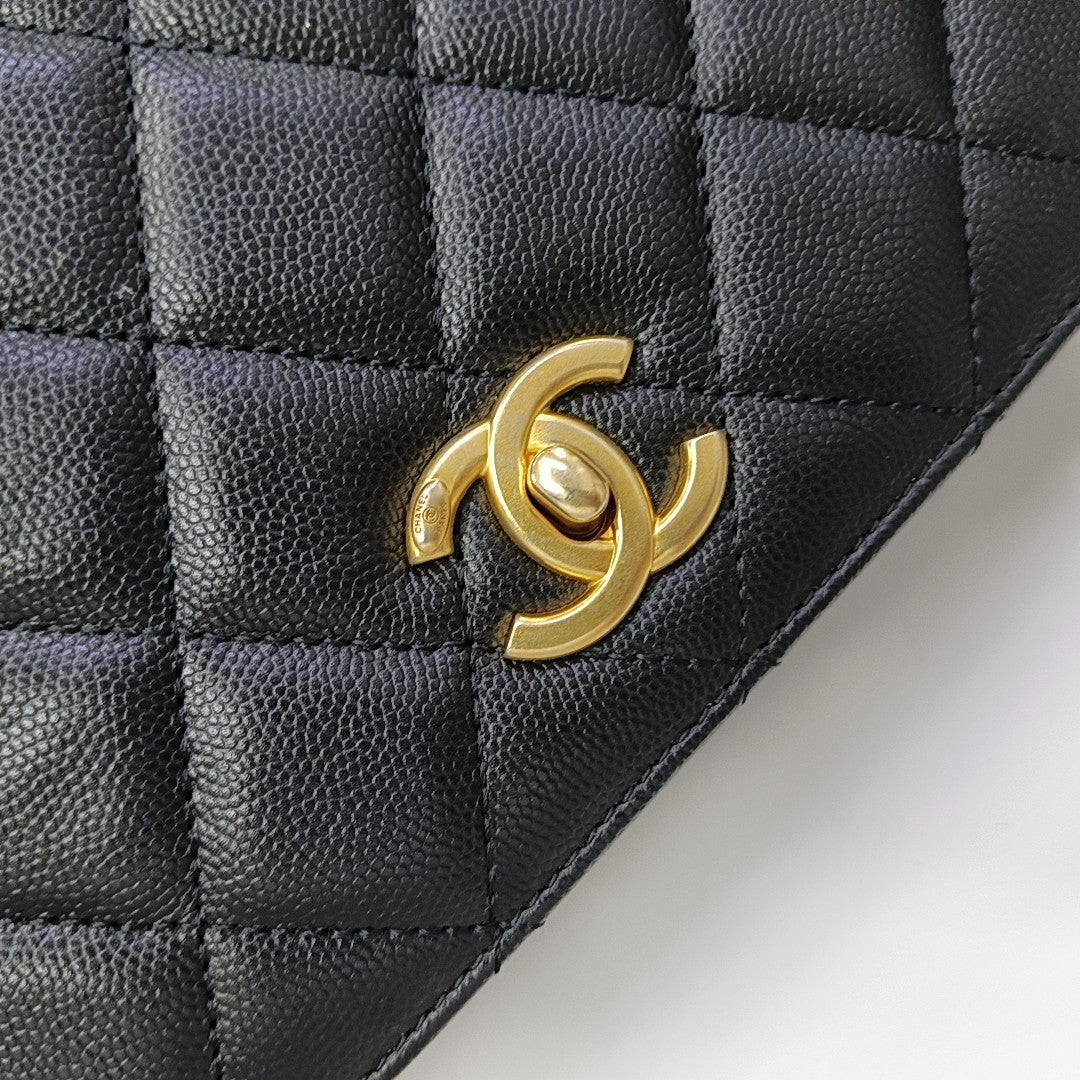 Quilted Grained Calfskin Shoulder Bag Black