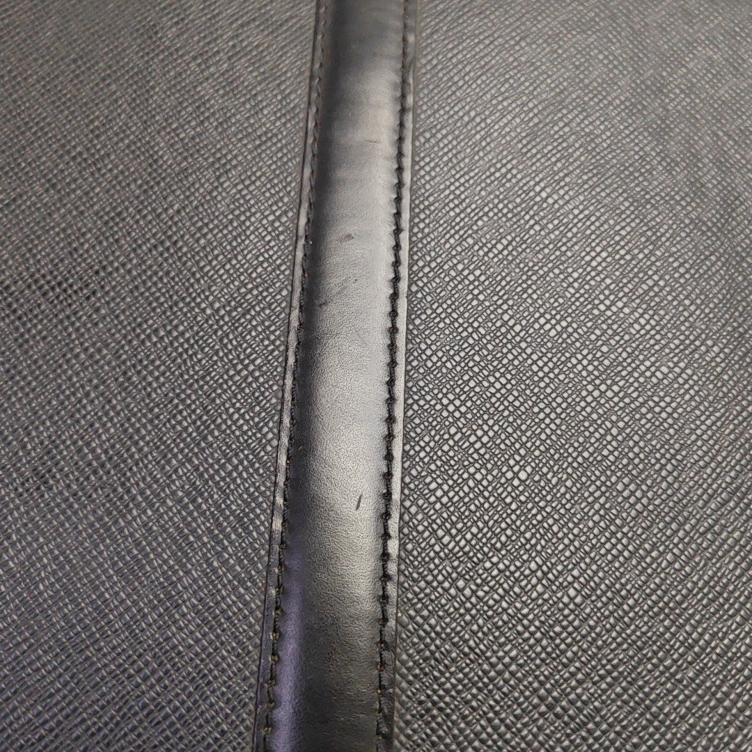 LOZAN Calfskin Black