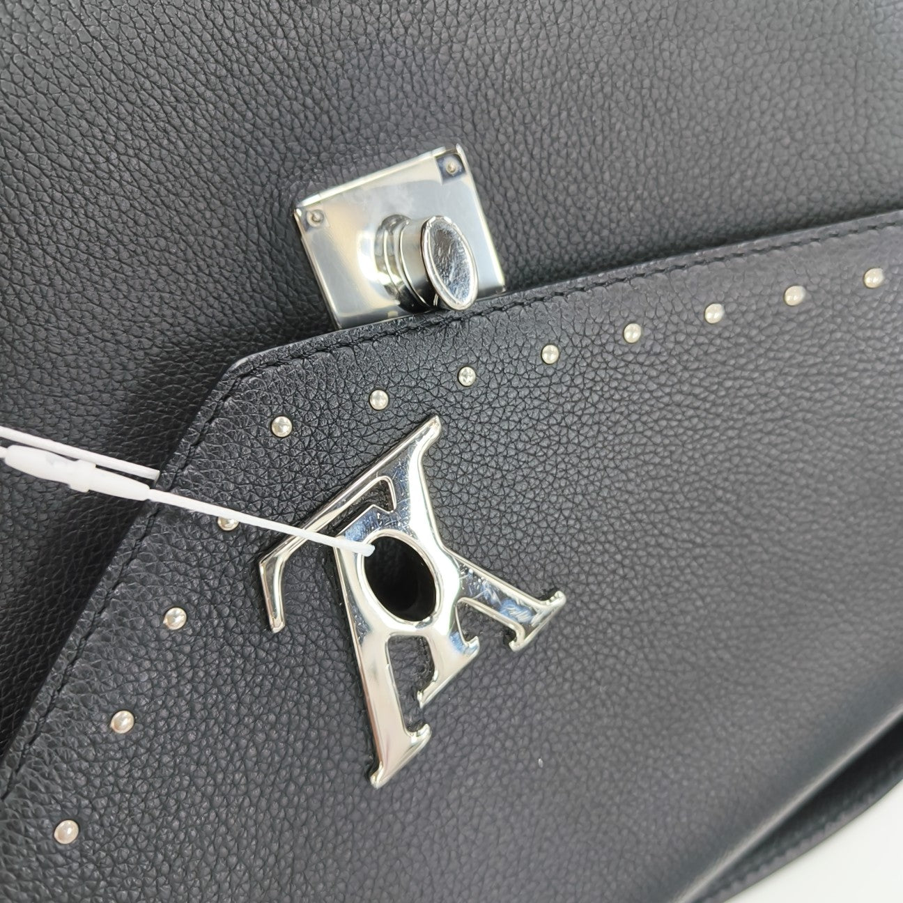LOCKME Calfskin Black