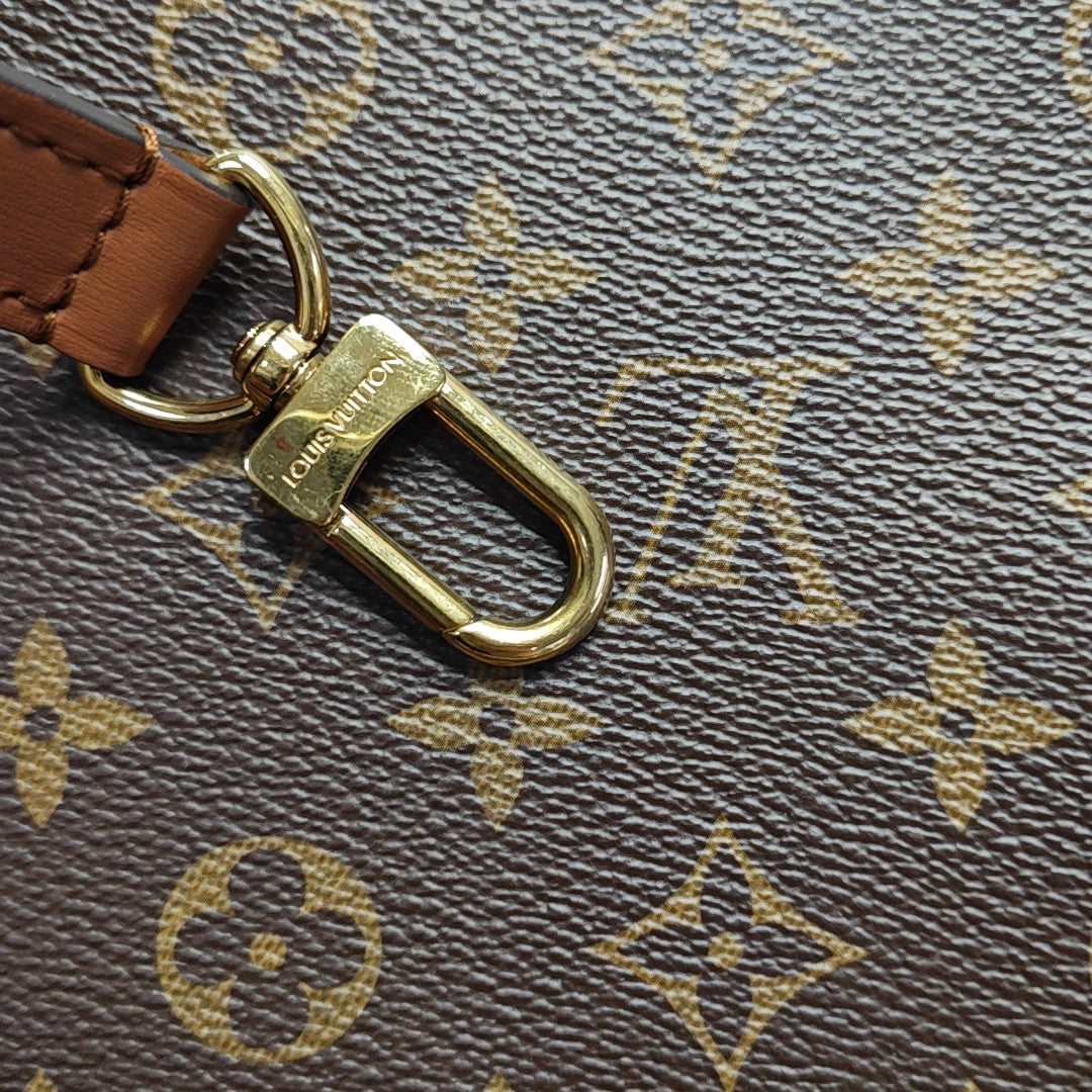 LOOP HOBO Monogram Coated Canvas Brown