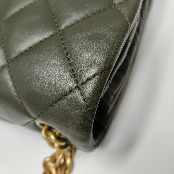 CLASSIC FLAP Mini Quilted Lambskin Green
