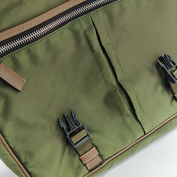 Vela Messenger Bag Nylon Green