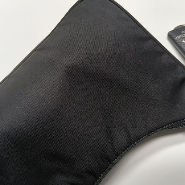Re-Edition2000 Mini Nylon Black