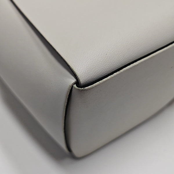 Arco Medium Calfskin White