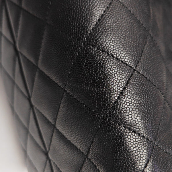 CHANEL 25 Medium Quilted Grained Calfskin Black