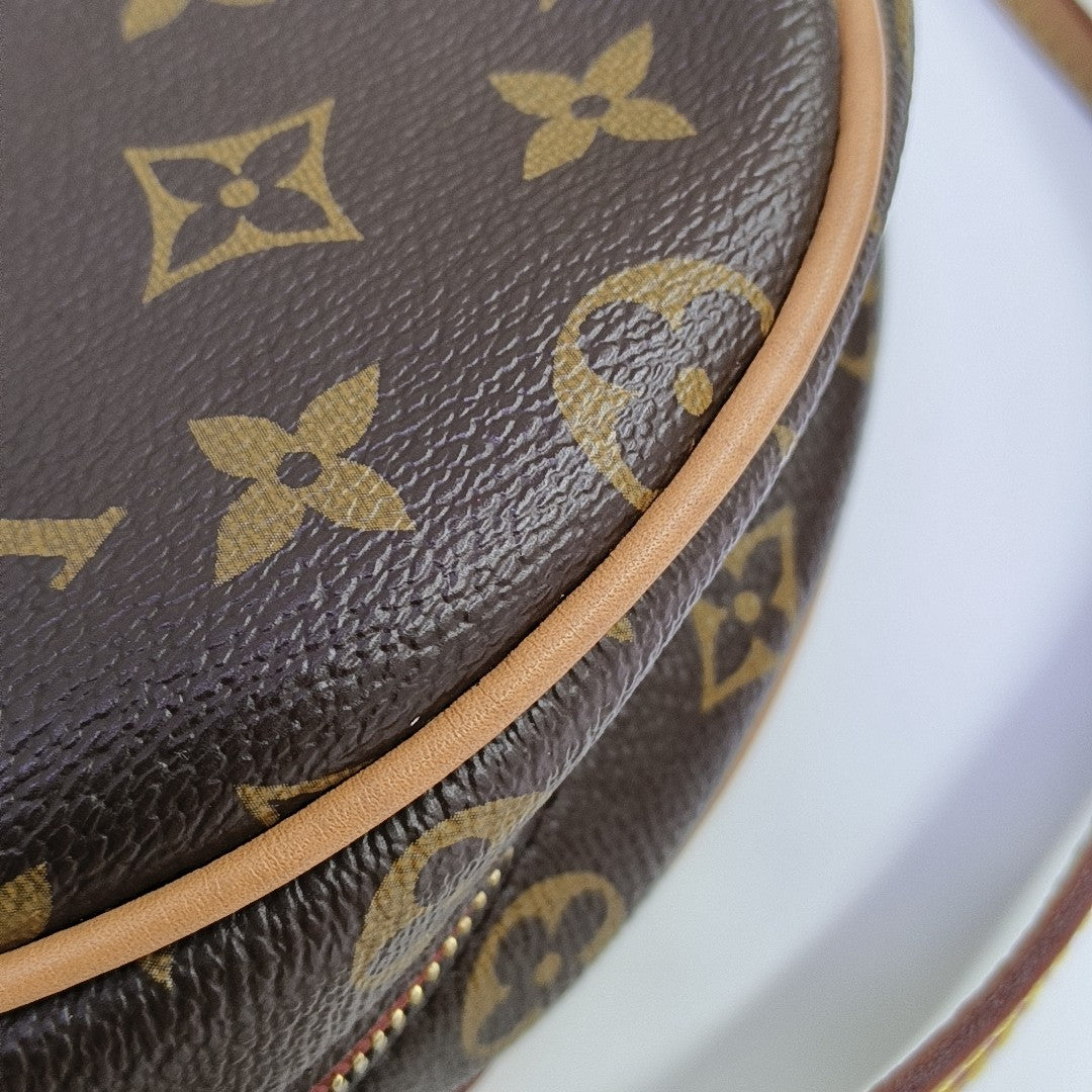 BOITE CHAPEAU PM Monogram Coated Canvas Brown