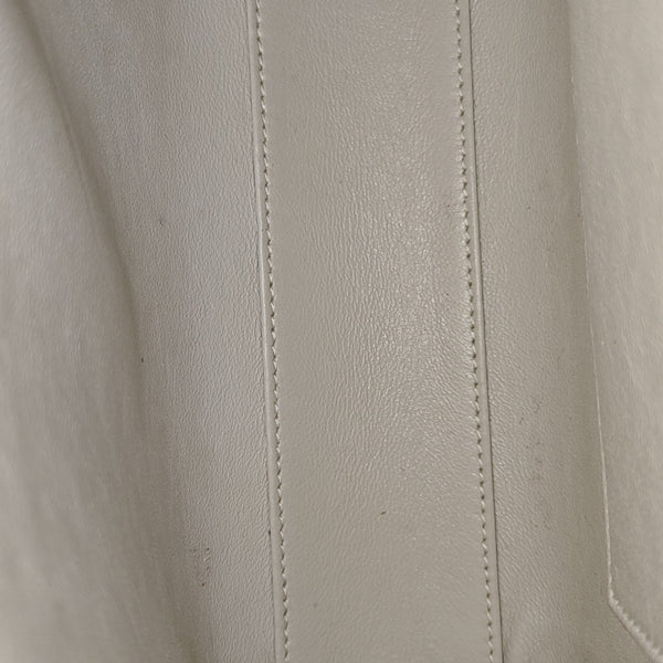 MANHATTAN Medium Calfskin White