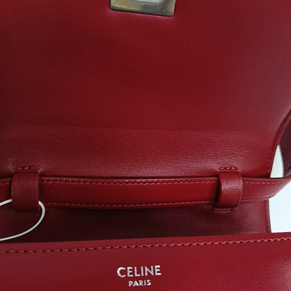 Authenticated pre-owned  CLASSIC BOX Mini Calfskin Red - Shoulder Bag at Looply