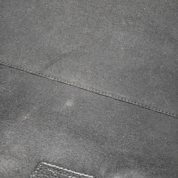 Lingot Oblique Canvas Black