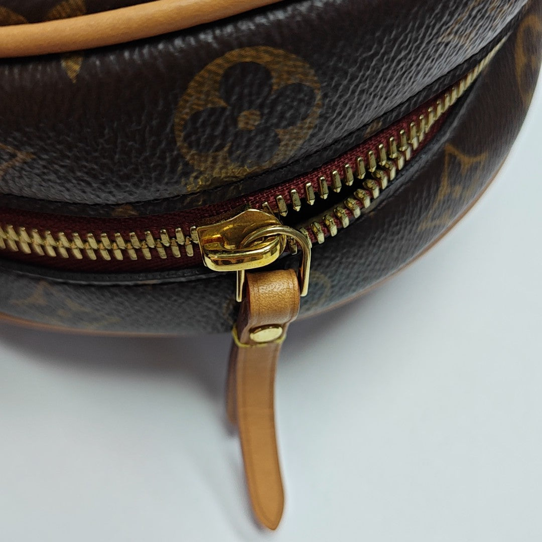 BOITE CHAPEAU PM Monogram Coated Canvas Brown