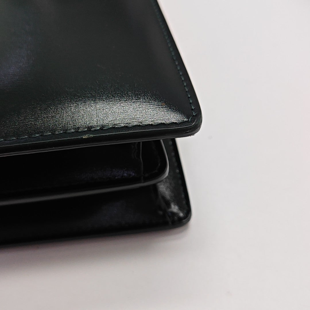 CLASP Medium Calfskin Green