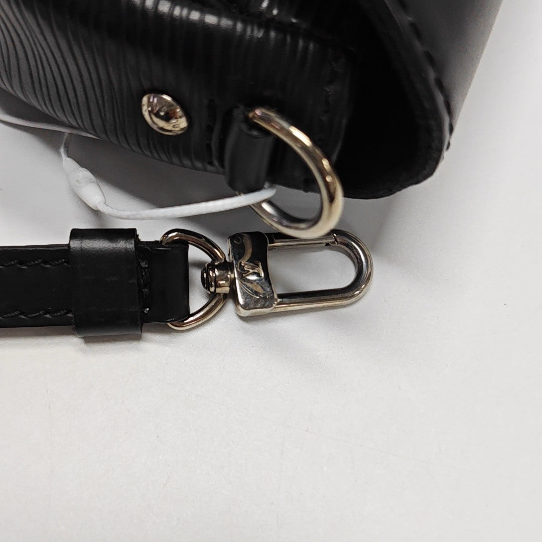 POCHETTE MONTAIGNE Epi Black